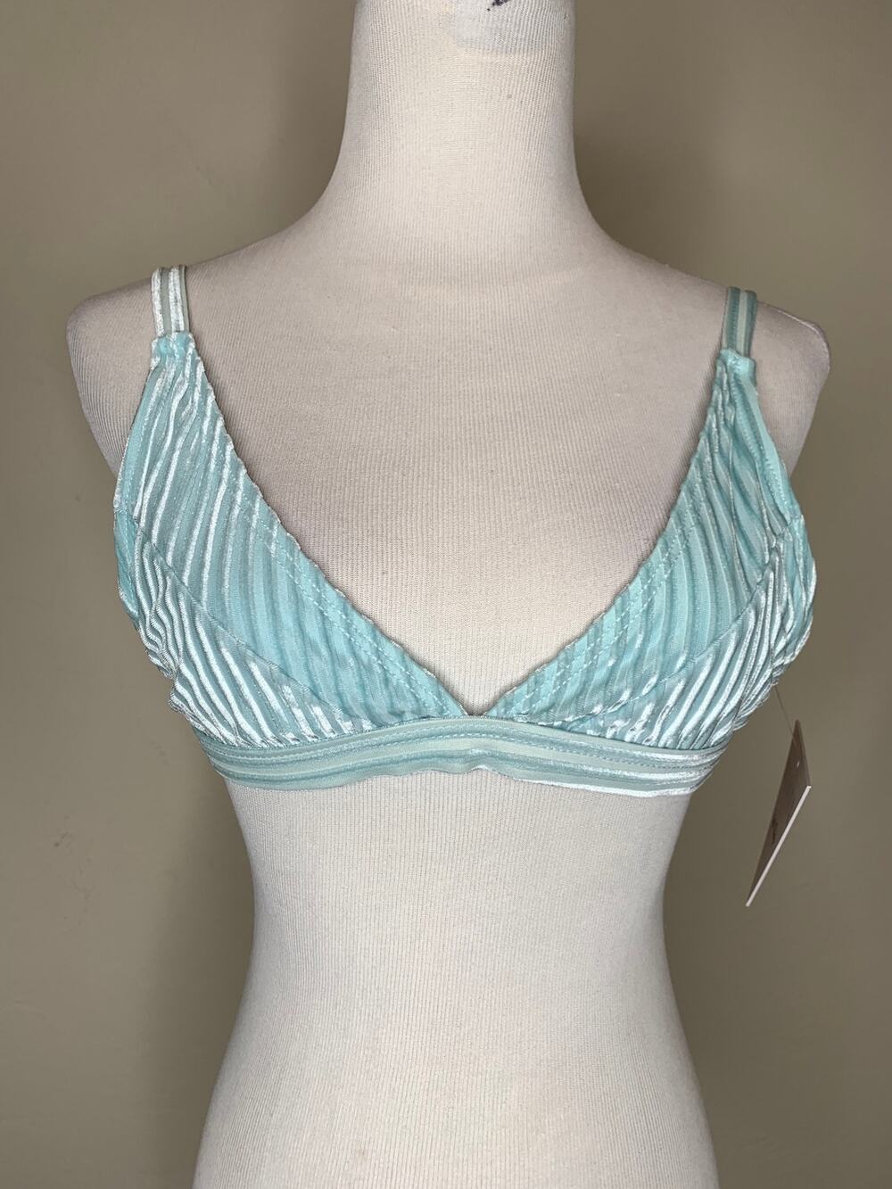 Dippin' Daisy's NWT Pale Blue Carnival Top Bikini Sz Large